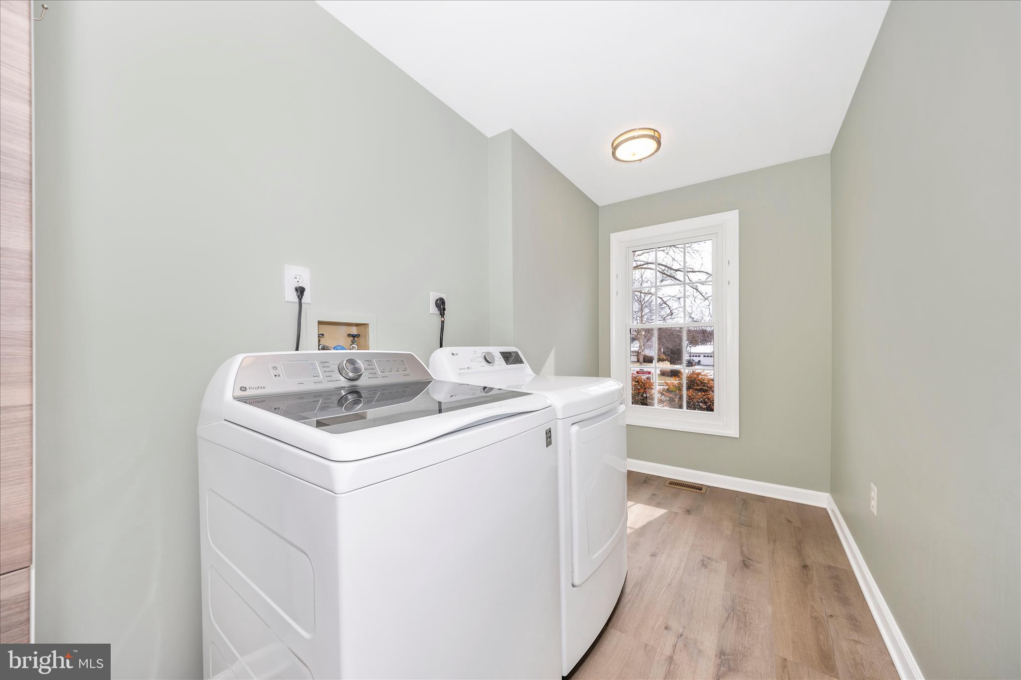 6135 Cornwall Place Frederick, MD 21701 - Photo 26 of 81 Laundry Room