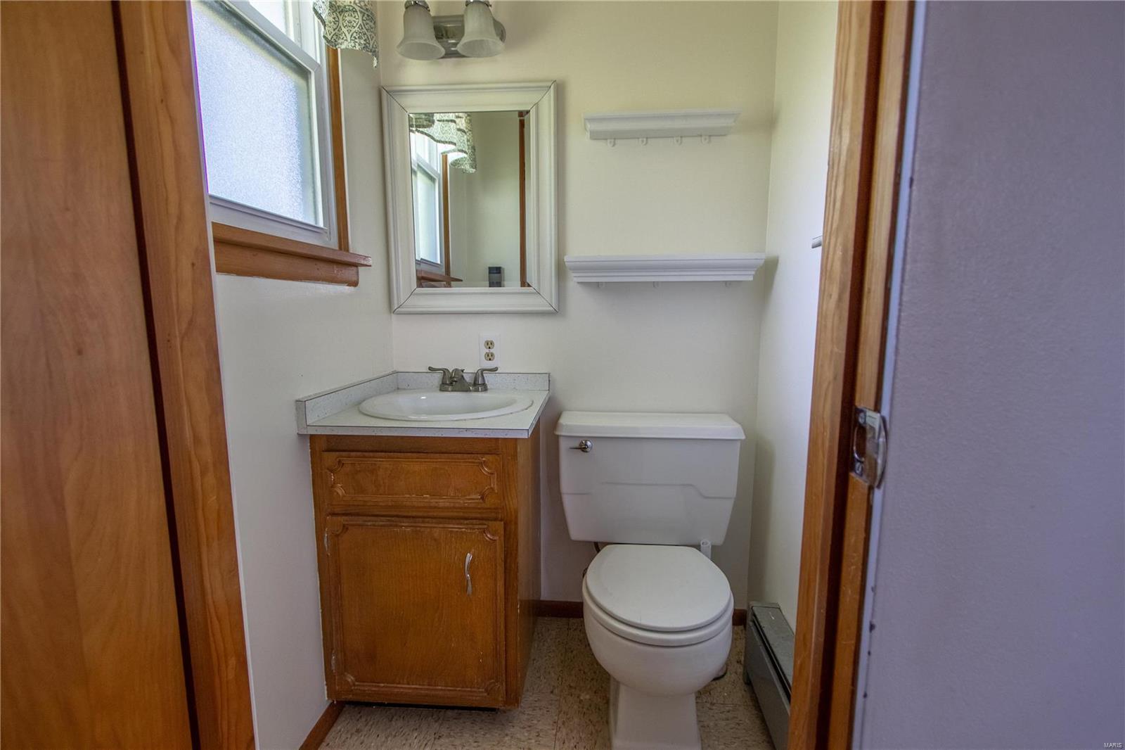 13804 St Rose Road Highland, IL 62249 - Photo 13 of 27