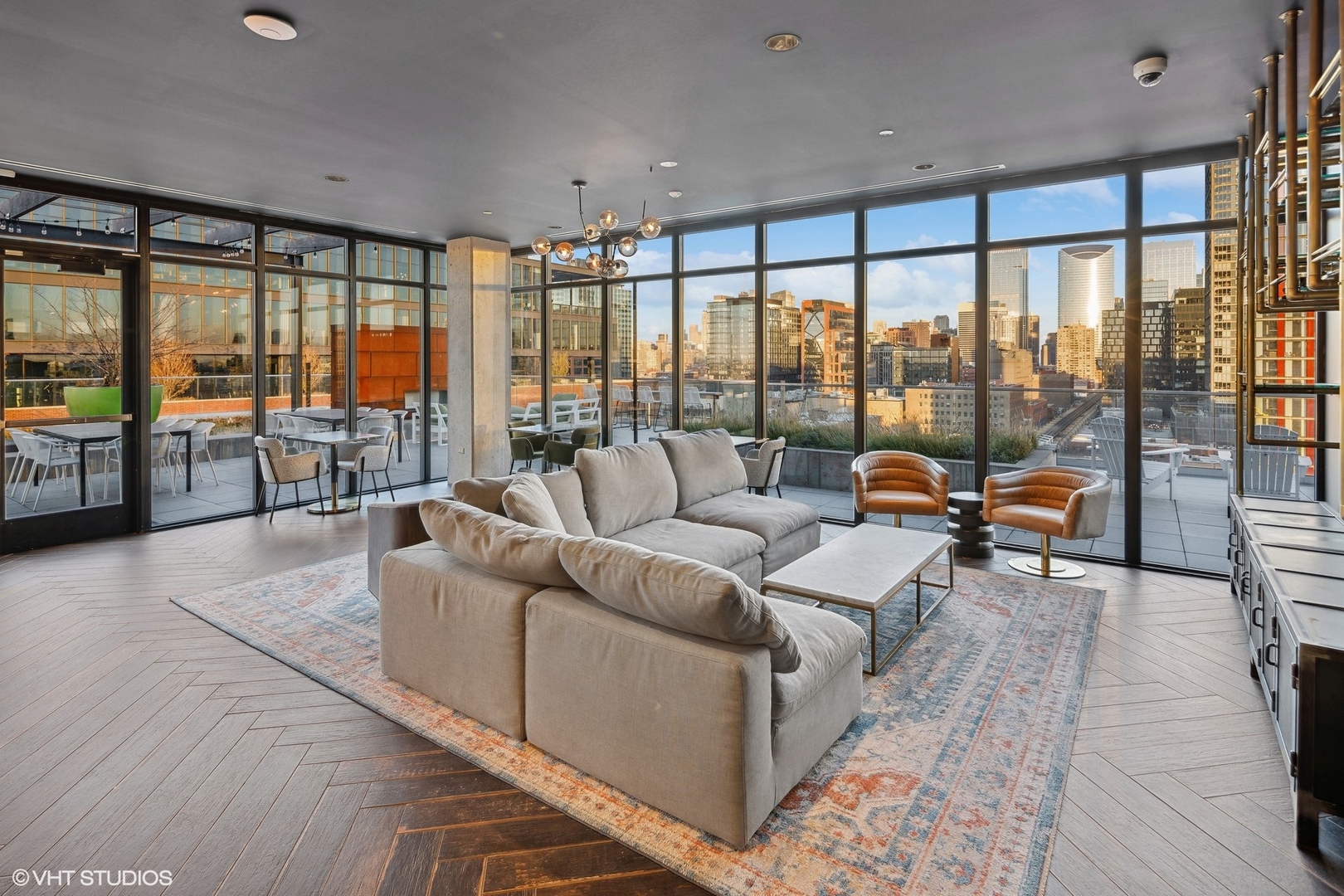 171 North Aberdeen Street, Unit 1008 Chicago, IL 60607 - Photo 21 of 25 a living room with furniture and a large window