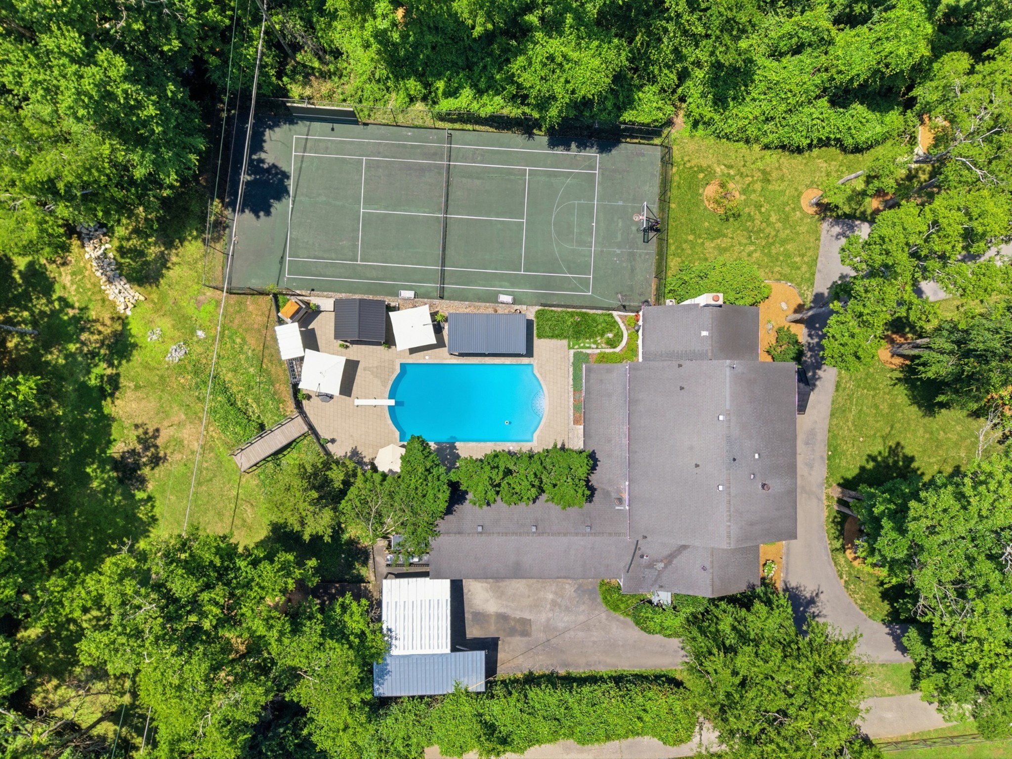 2419 Valley Brook Road Nashville, TN 37215 - Photo 10 of 70