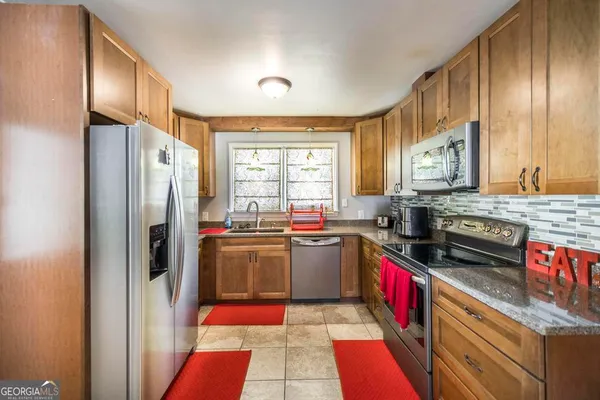 $225,000 | 2925 Thornwood Drive, Macon, GA 31204
