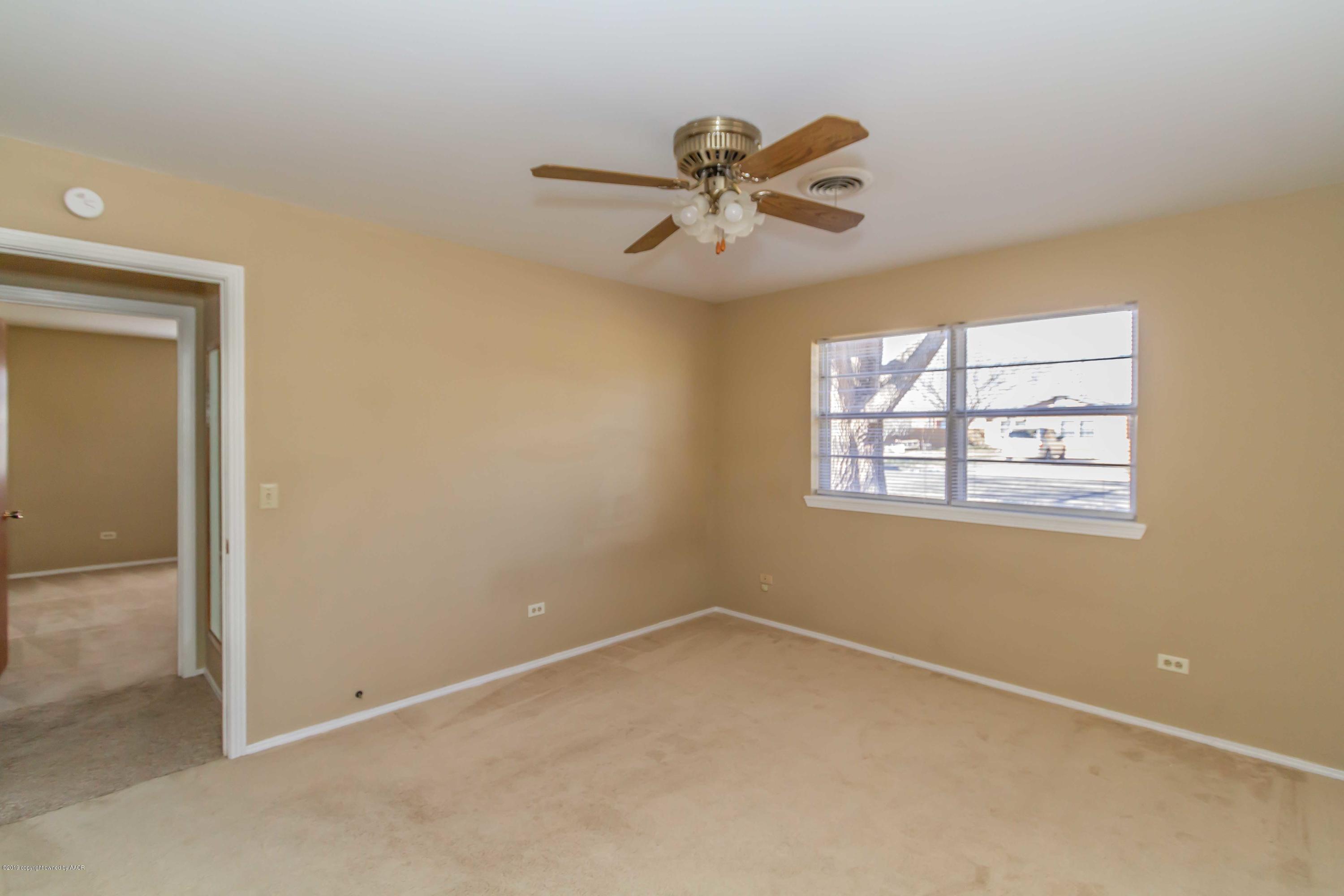 3313 Kingston Road Amarillo, TX 79106 - Photo 28 of 41 BEDROOM 2 VIEW 2