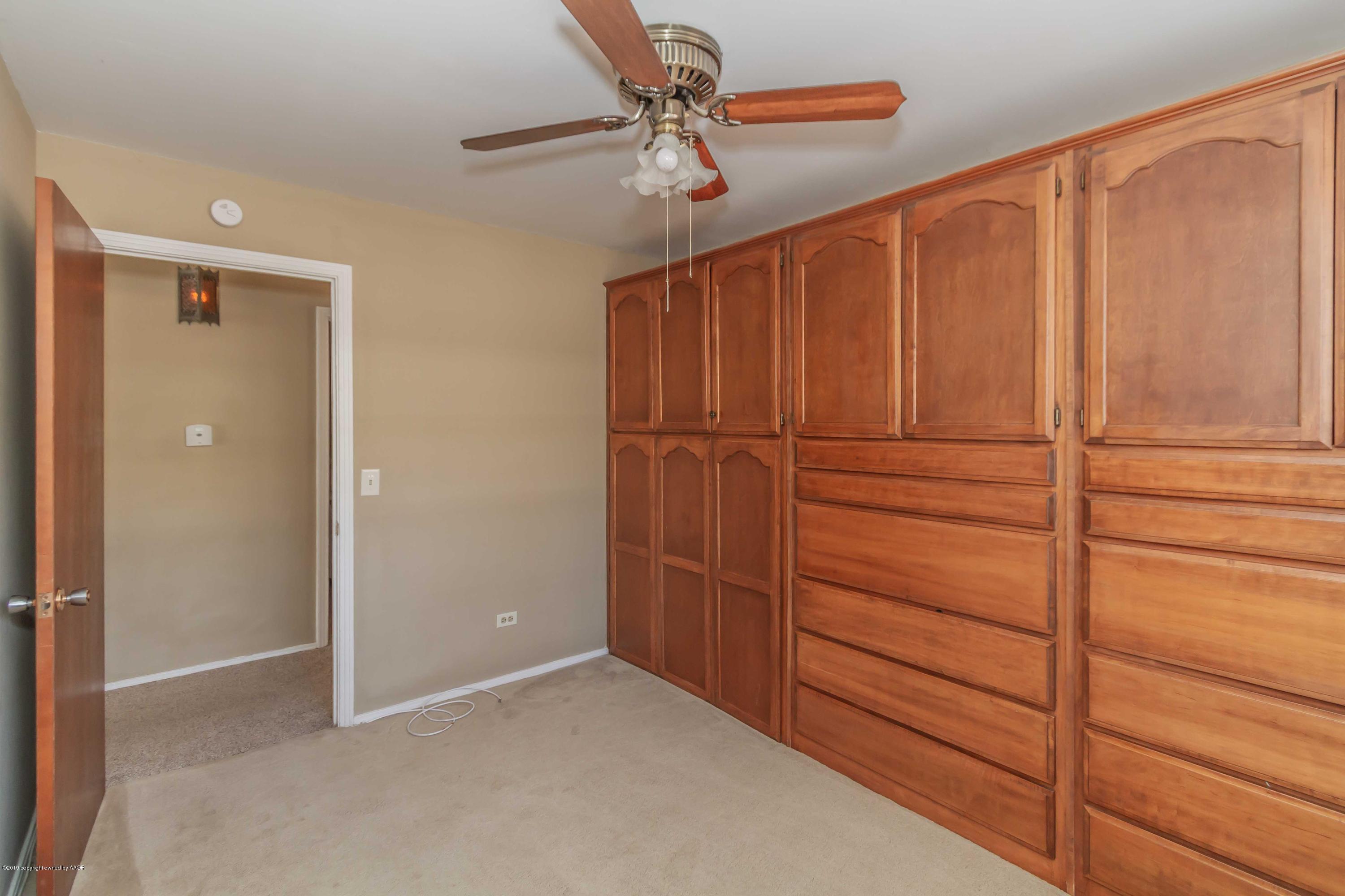 3313 Kingston Road Amarillo, TX 79106 - Photo 35 of 41 BEDROOM 3 VIEW 3