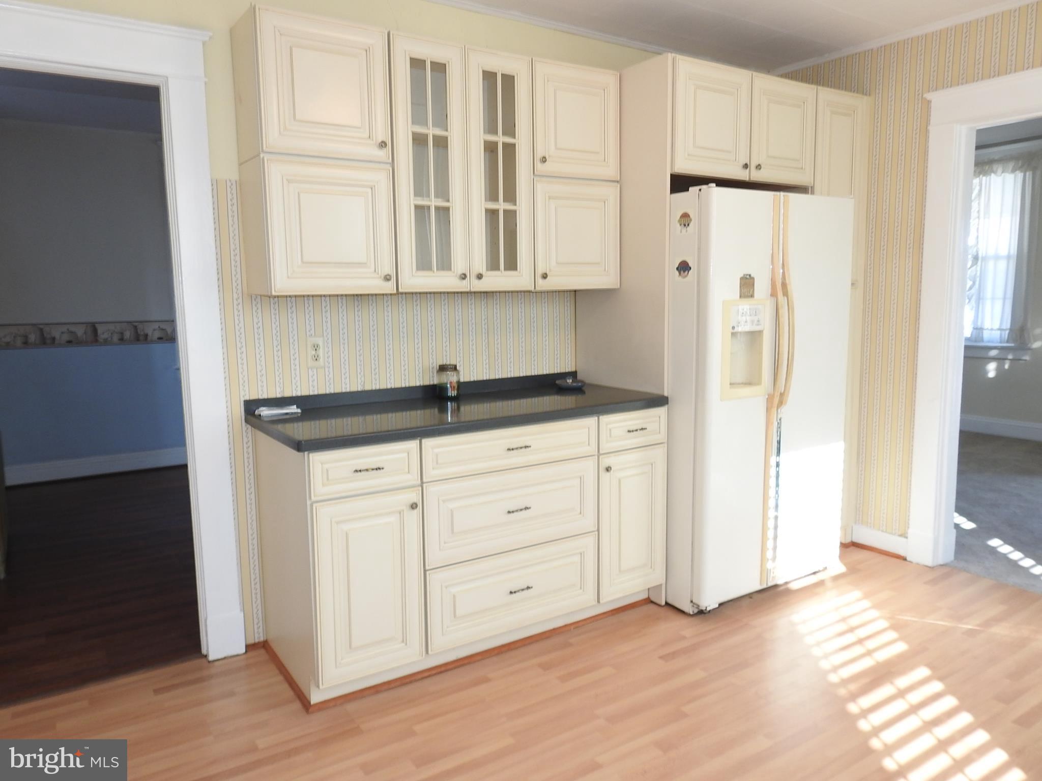 3508 Georgetown Road Baltimore, MD 21227 - Photo 3 of 27 Kitchen