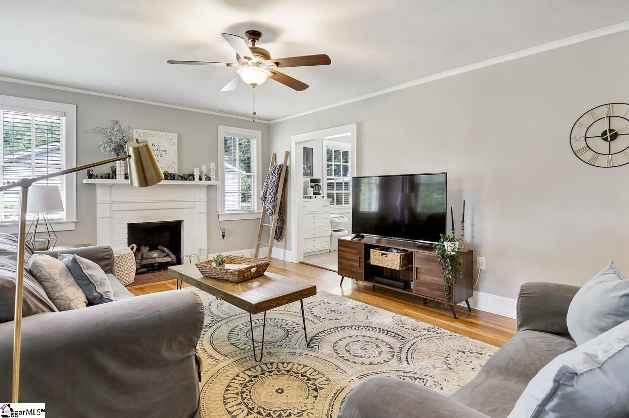 2208 Ridgewood Avenue Anderson, SC 29625 - Photo 4 of 36 Gallery Image 4