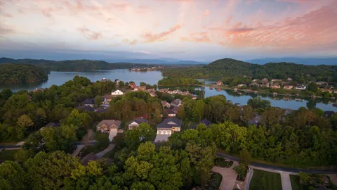 $870,000 | 163 Dudala Way, Loudon, TN 37774