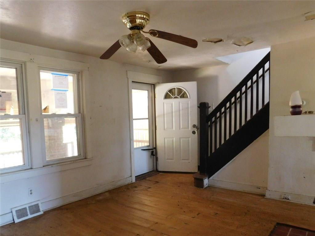 437 Noblestown Road Carnegie, PA 15106 - Photo 8 of 19 Gallery Image 8