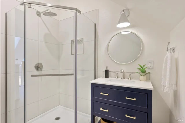 $2,495,000 | 13605 Garric Avenue, Glen Ellen, CA 95442