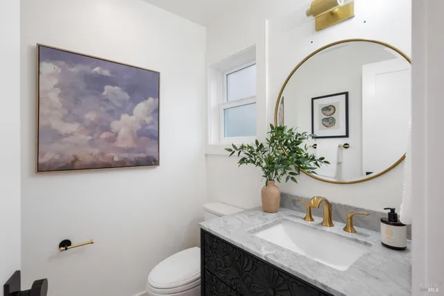 $2,495,000 | 13605 Garric Avenue, Glen Ellen, CA 95442