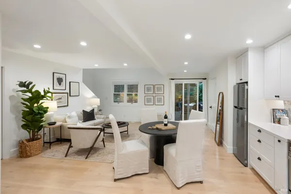 $2,495,000 | 13605 Garric Avenue, Glen Ellen, CA 95442