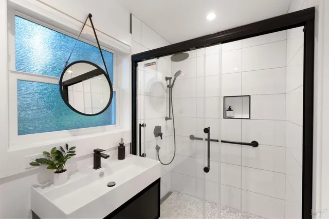 $2,495,000 | 13605 Garric Avenue, Glen Ellen, CA 95442