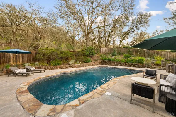 $2,495,000 | 13605 Garric Avenue, Glen Ellen, CA 95442