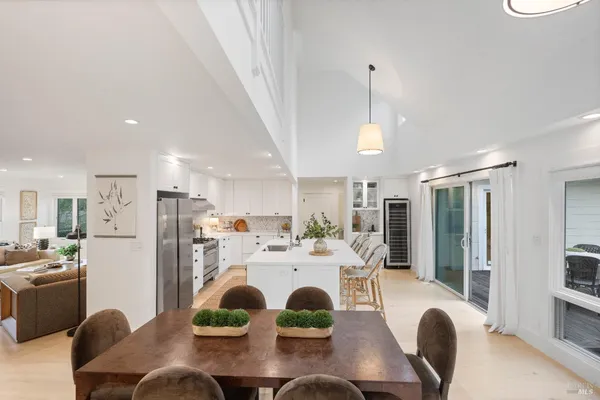 $2,495,000 | 13605 Garric Avenue, Glen Ellen, CA 95442