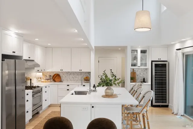 $2,495,000 | 13605 Garric Avenue, Glen Ellen, CA 95442