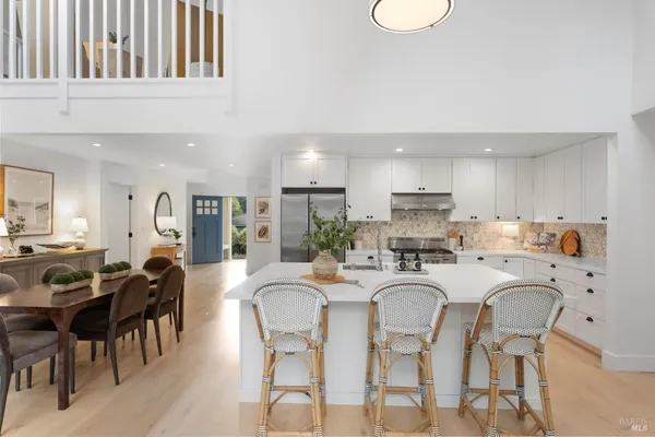 $2,495,000 | 13605 Garric Avenue, Glen Ellen, CA 95442