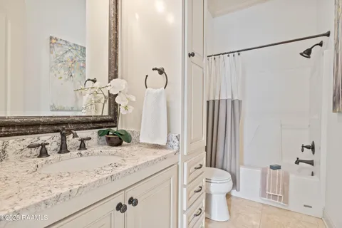 $625,000 | 315 Vanburg Place, Lafayette, LA 70508
