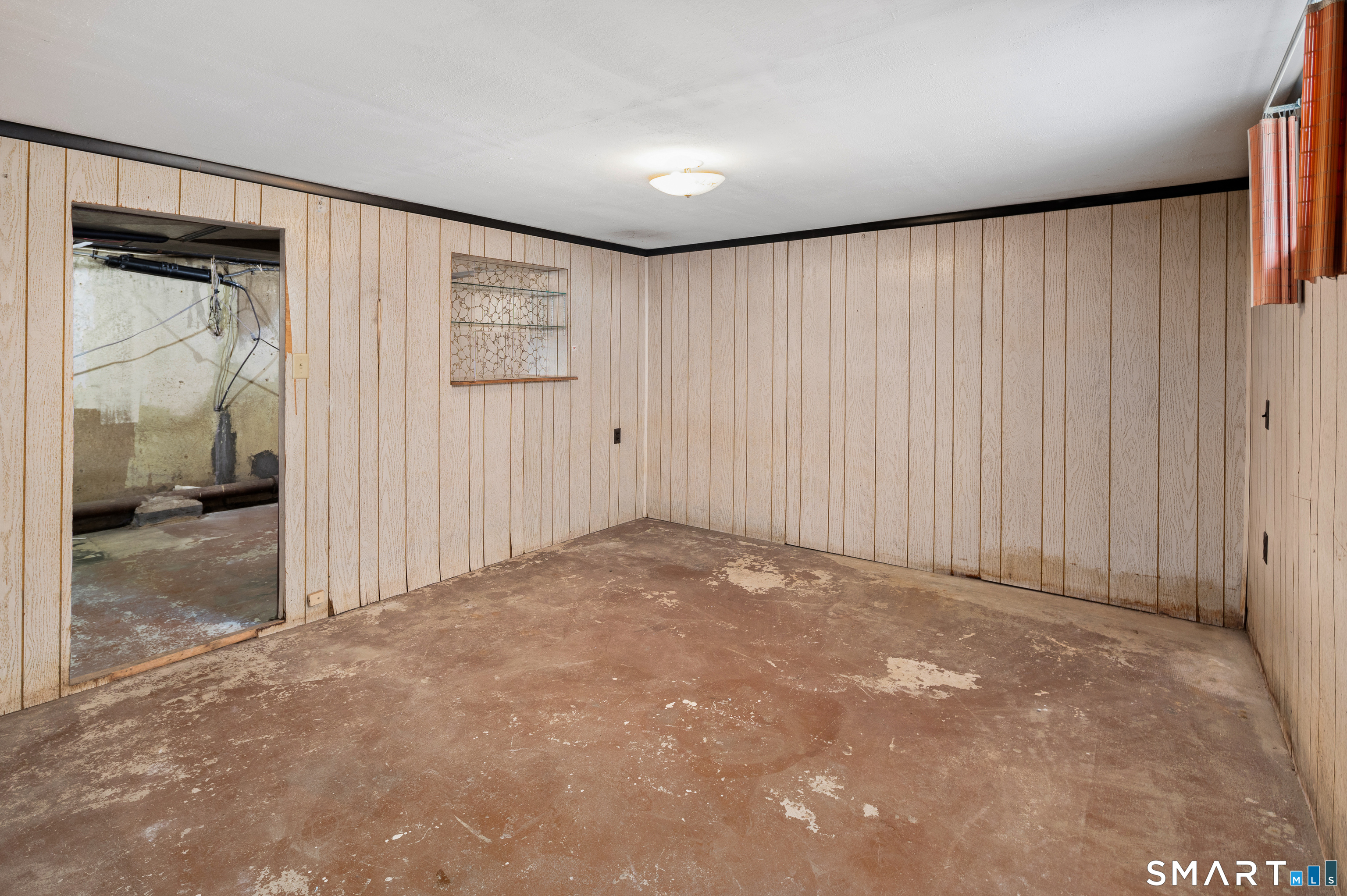 221 Sylvan Knoll Road Stamford, CT 06902 - Photo 18 of 22 a view of an empty room