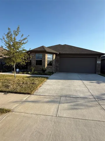a view of house with outdoor space