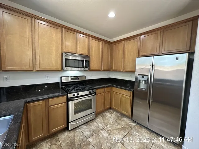 $1,825 | 10632 Peach Creek Street, Las Vegas, NV 89179