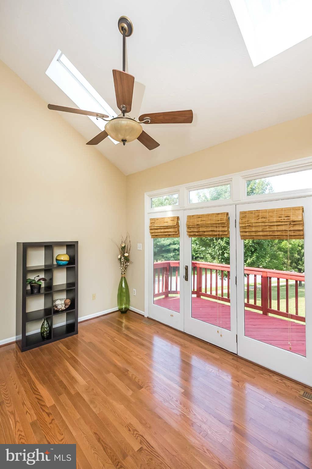 1072 Long Valley Road Westminster, MD 21158 - Photo 14 of 30 Interior (General)