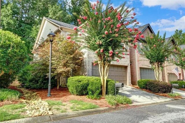 $3,300 | 702 Surrey Park Place Southeast, Smyrna, GA 30080