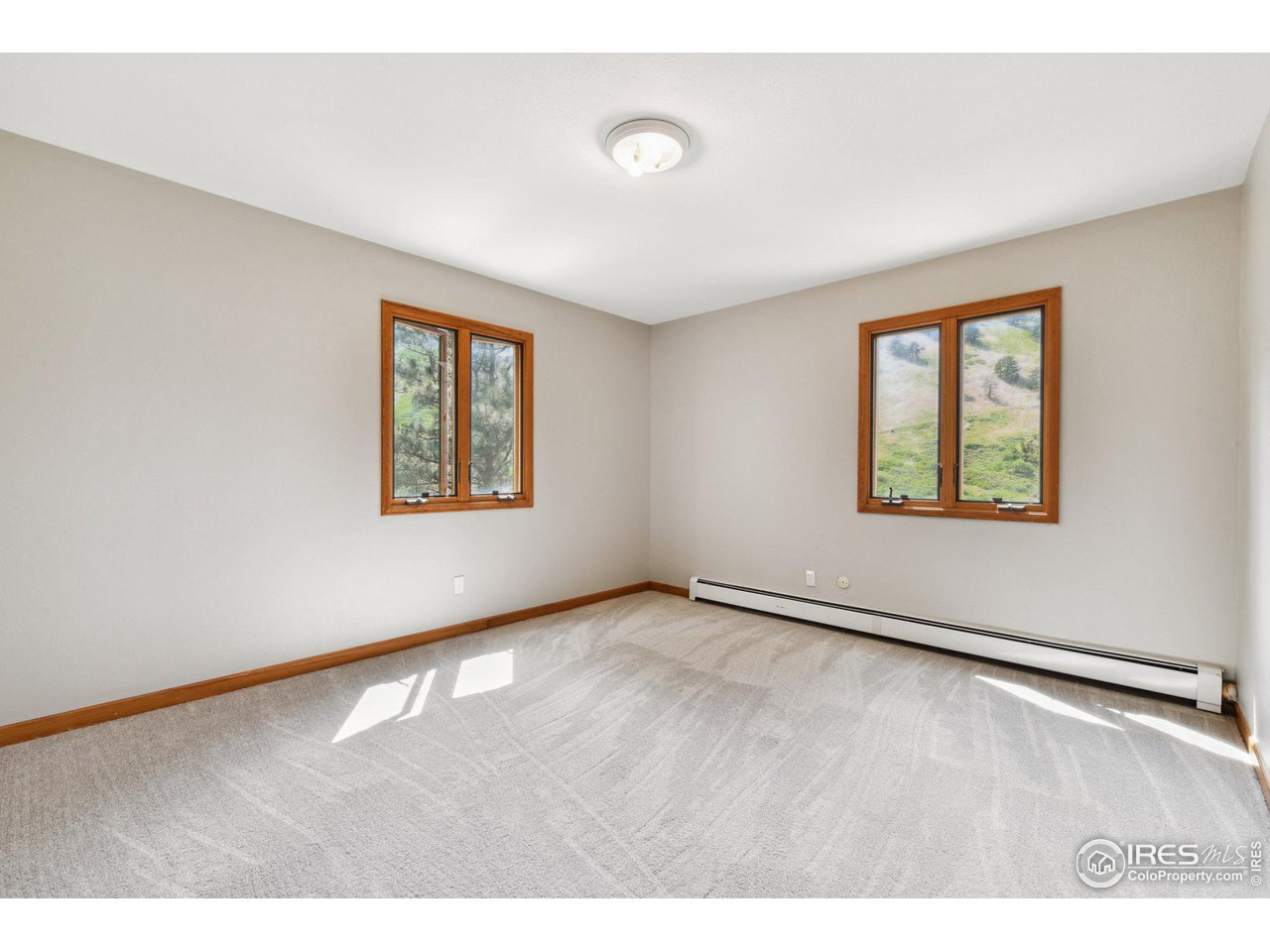 36 Ridge Drive Boulder, CO 80304 - Photo 17 of 40 2nd Bed-New Paint & Carpet