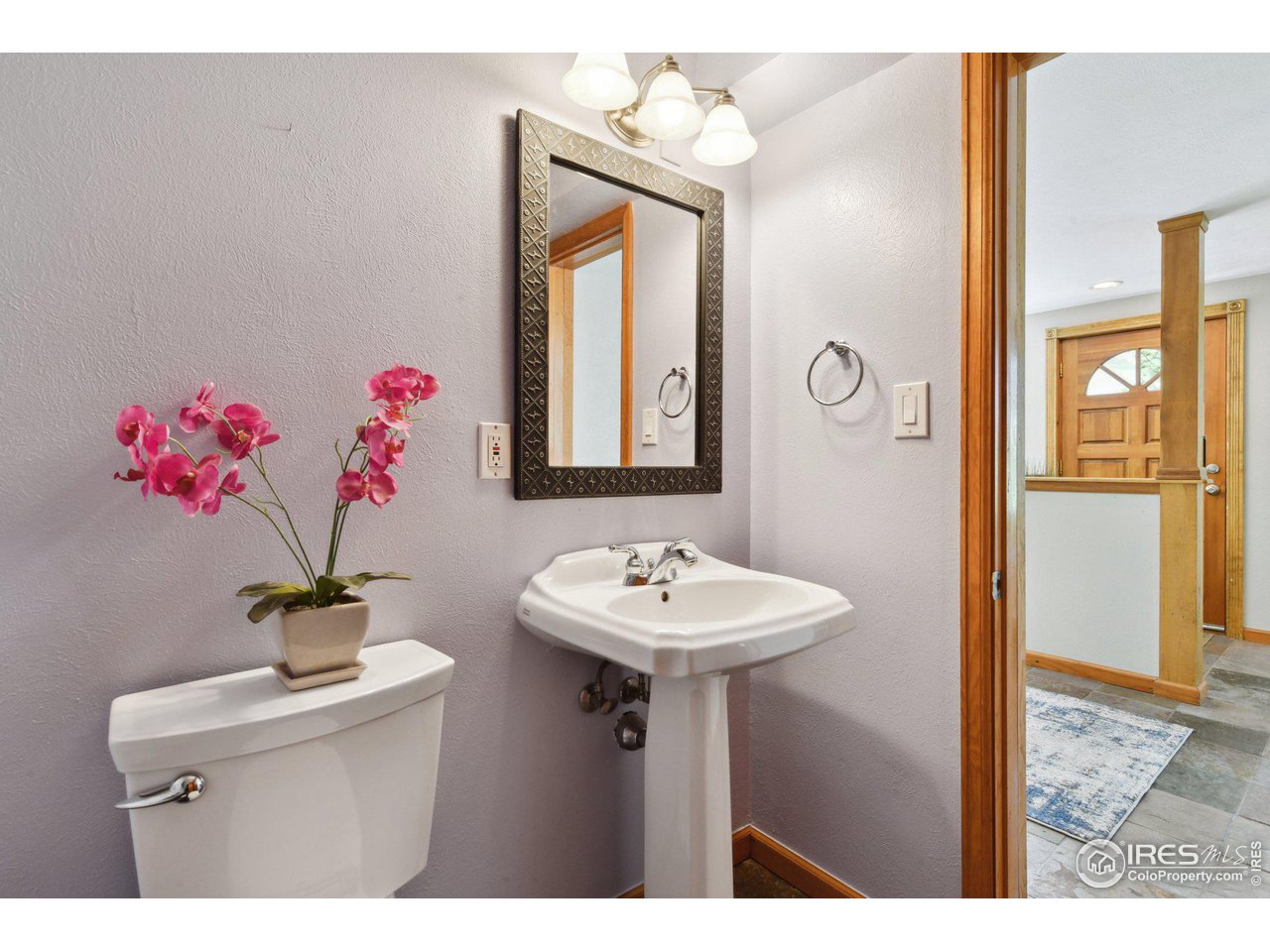 36 Ridge Drive Boulder, CO 80304 - Photo 22 of 40 Lower Level Bath