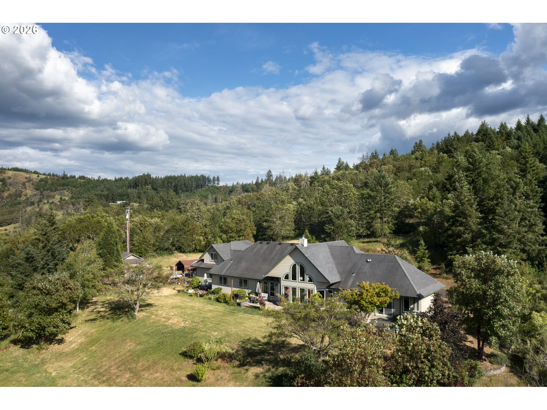 4300 Oak Hill Road Roseburg, OR 97471 - Photo 6 of 45