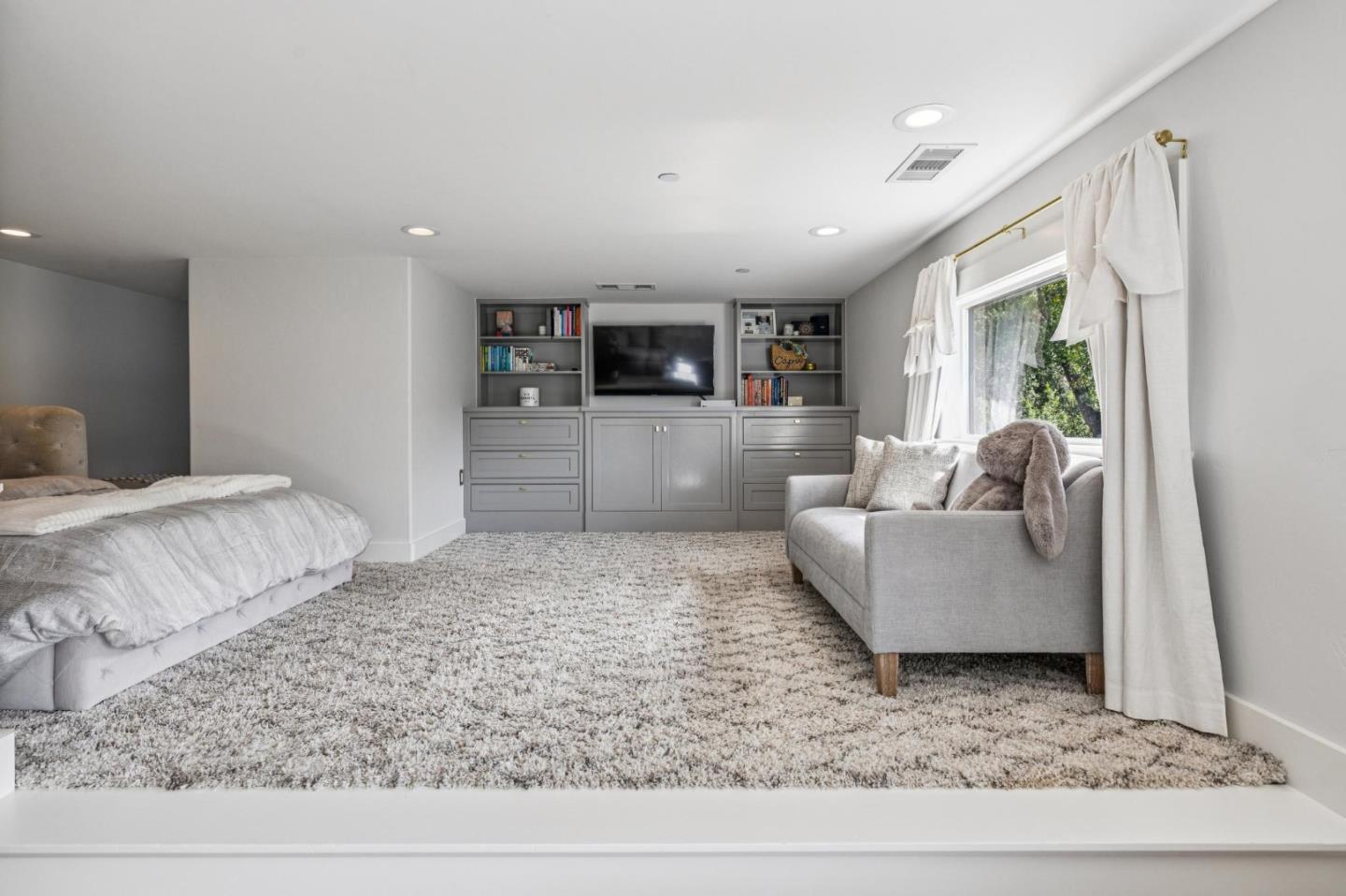 17721 Foster Road Los Gatos, CA 95030 - Photo 65 of 131