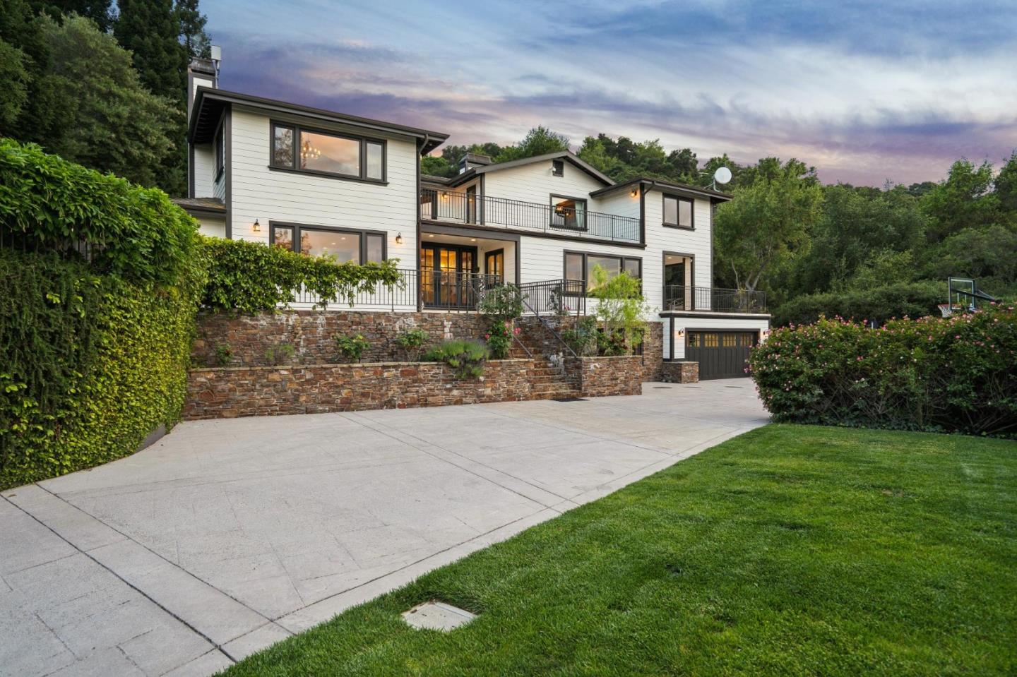 17721 Foster Road Los Gatos, CA 95030 - Photo 8 of 131