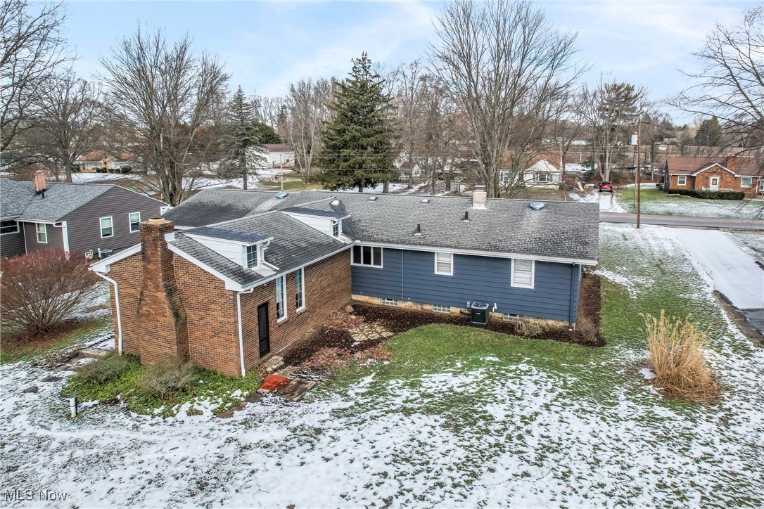 3210 Oser Road Norton, OH 44203 - Photo 7 of 47 View of snow covered exterior