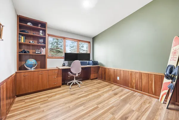$475,000 | 130 Fairlawn Avenue East, Winsted, MN 55395
