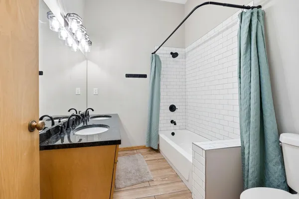 $475,000 | 130 Fairlawn Avenue East, Winsted, MN 55395