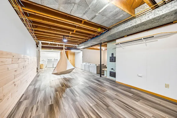 $475,000 | 130 Fairlawn Avenue East, Winsted, MN 55395