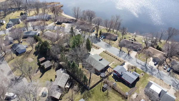 $475,000 | 130 Fairlawn Avenue East, Winsted, MN 55395