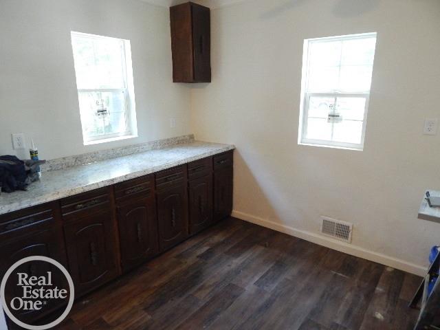 21086 Doepfer Road Warren, MI 48091 - Photo 12 of 23