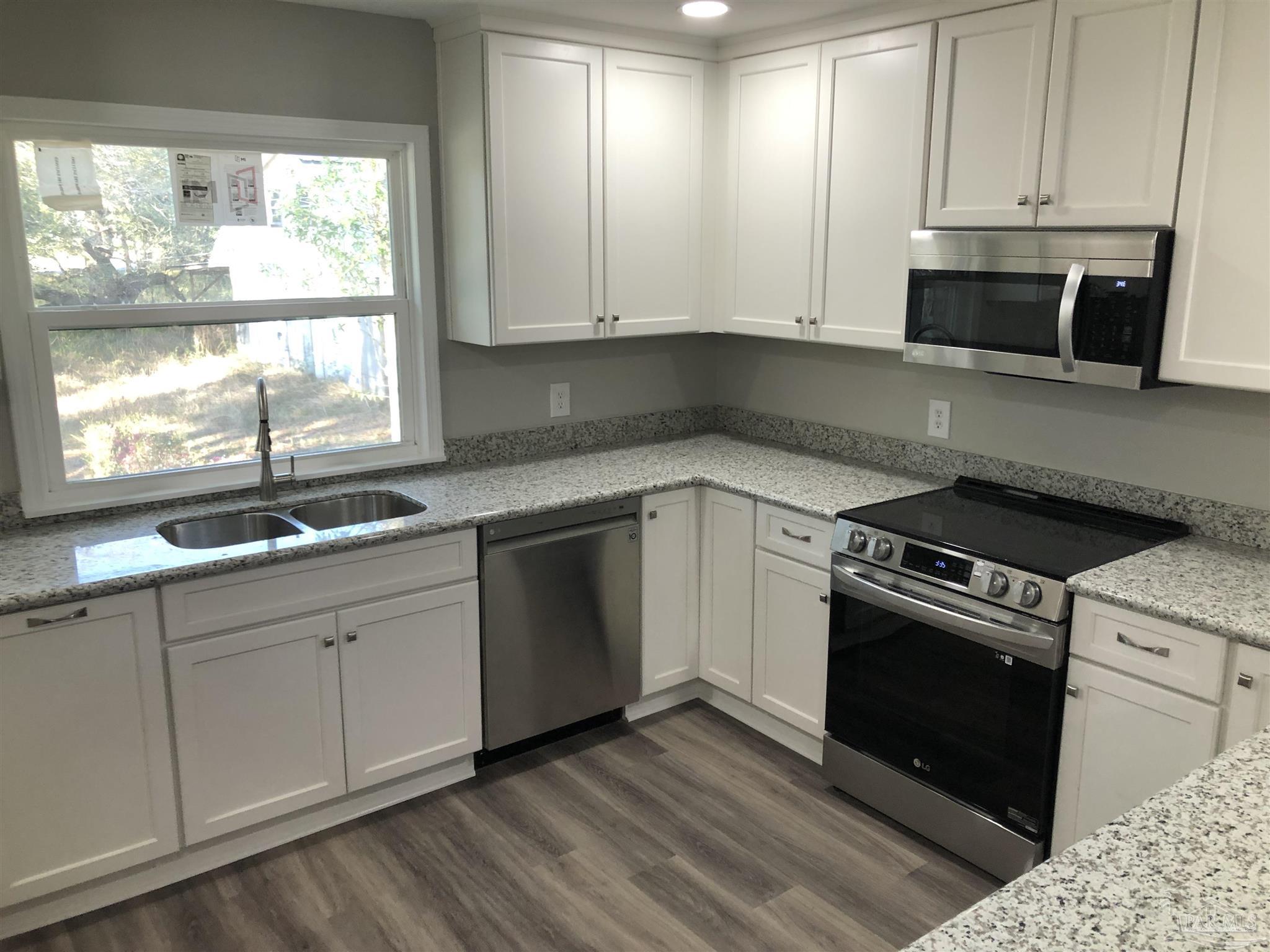 4866 Chumuckla Highway Pace, FL 32571 - Photo 14 of 44