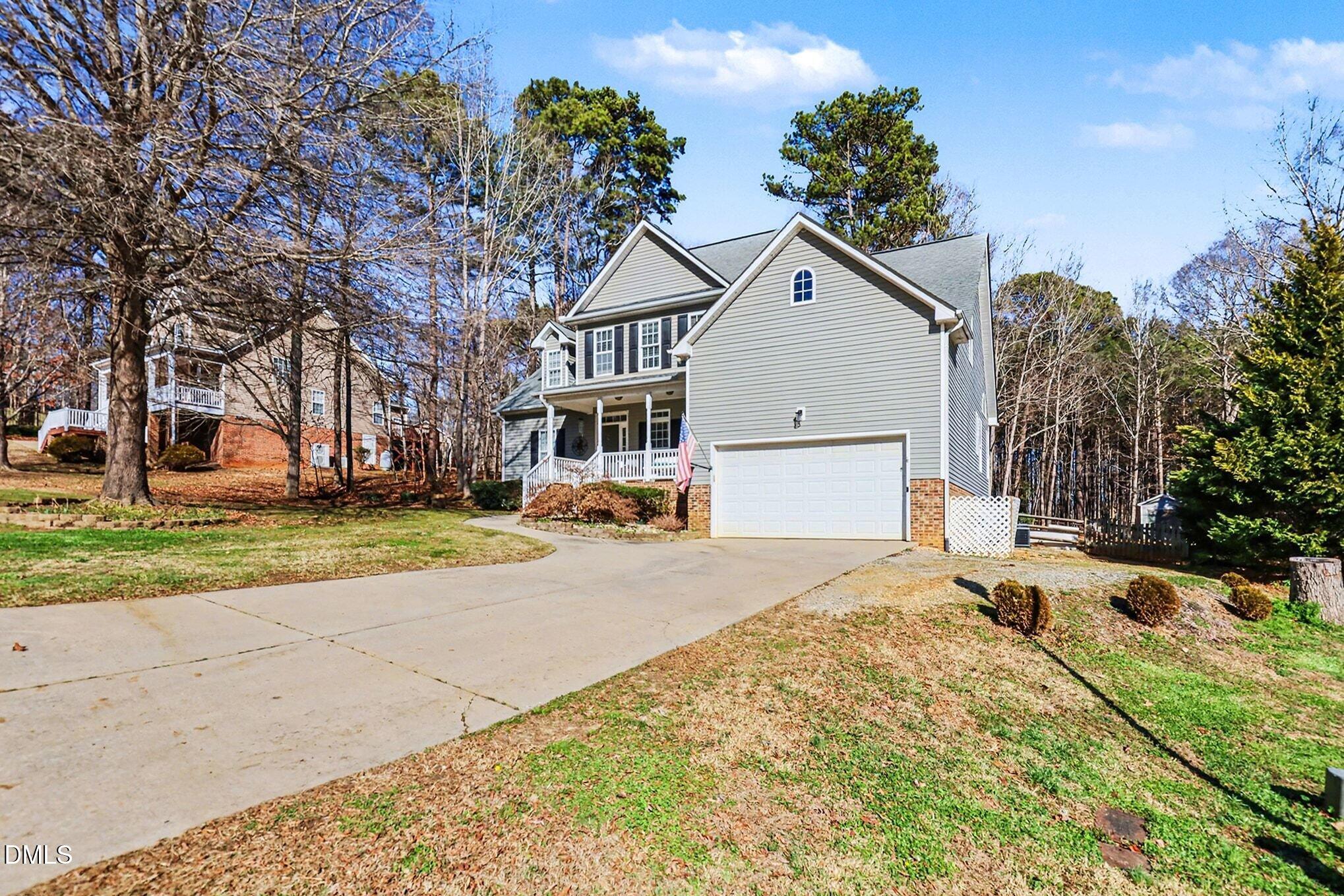 Exterior Front Lot