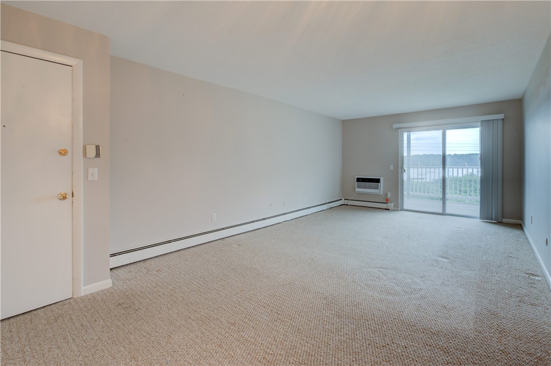 4430 Post Road, Unit B18 Warwick, RI 02818 - Photo 6 of 26