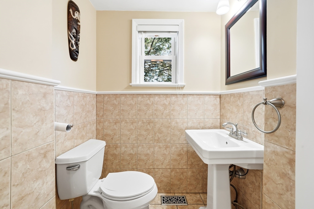 41 Cross Street Winchester, MA 01890 - Photo 24 of 41