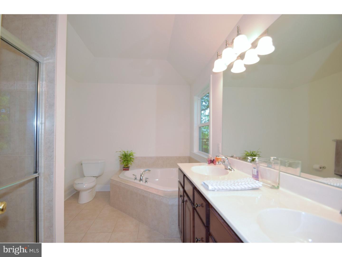 2077 Store Road Harleysville, PA 19438 - Photo 18 of 21 Master Bathroom