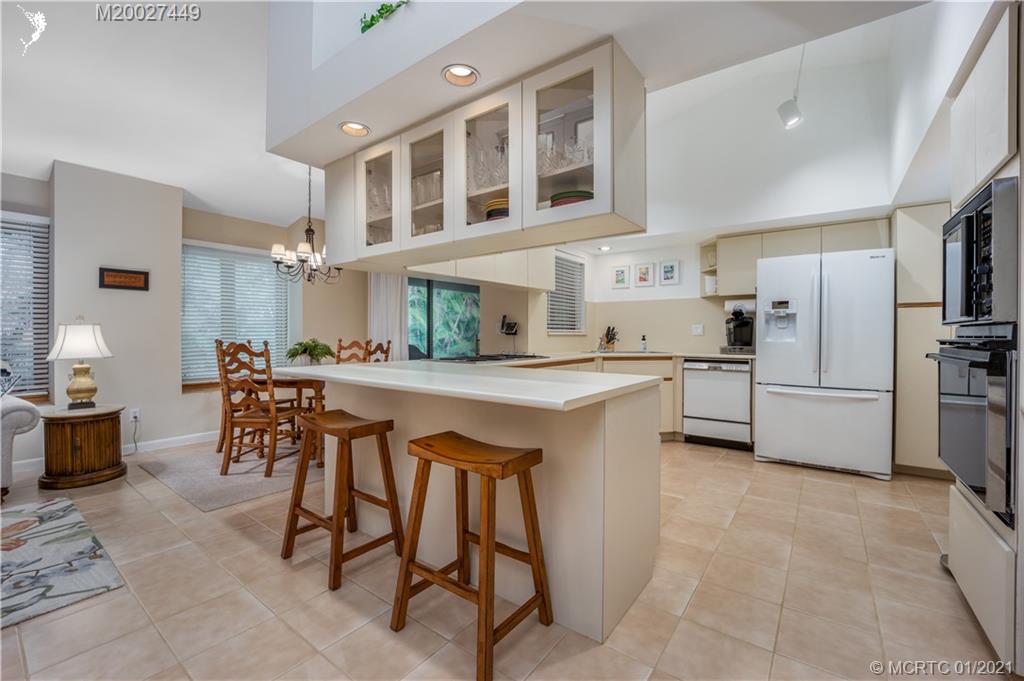 25 Rio Vista Drive Stuart, FL 34996 - Photo 2 of 30