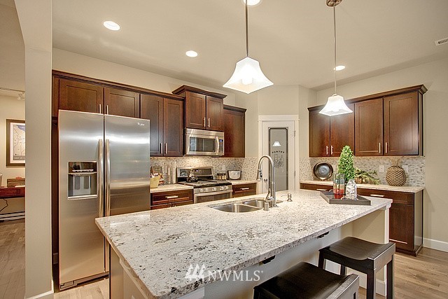 11009 Southeast 184th Place Renton, WA 98055 - Photo 9 of 23
