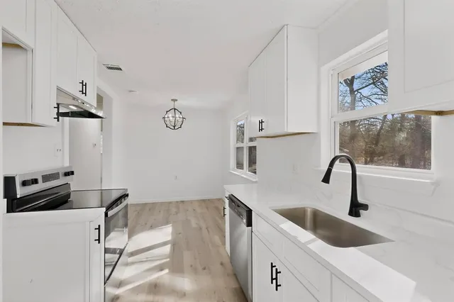 $350,000 | 2752 Private Road 2410, Quinlan, TX 75474