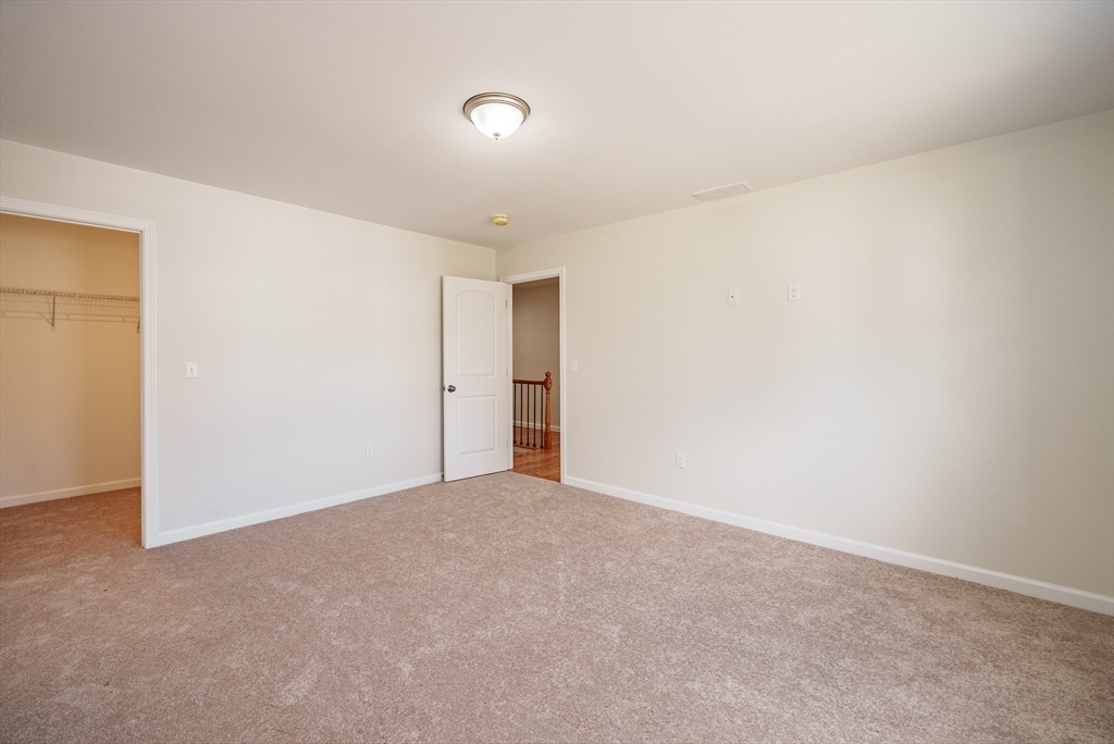 81 West Crystal Brook Drive Springfield, MA 01118 - Photo 20 of 22