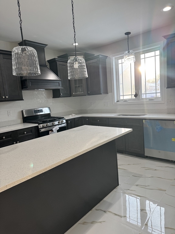 81 West Crystal Brook Drive Springfield, MA 01118 - Photo 10 of 22