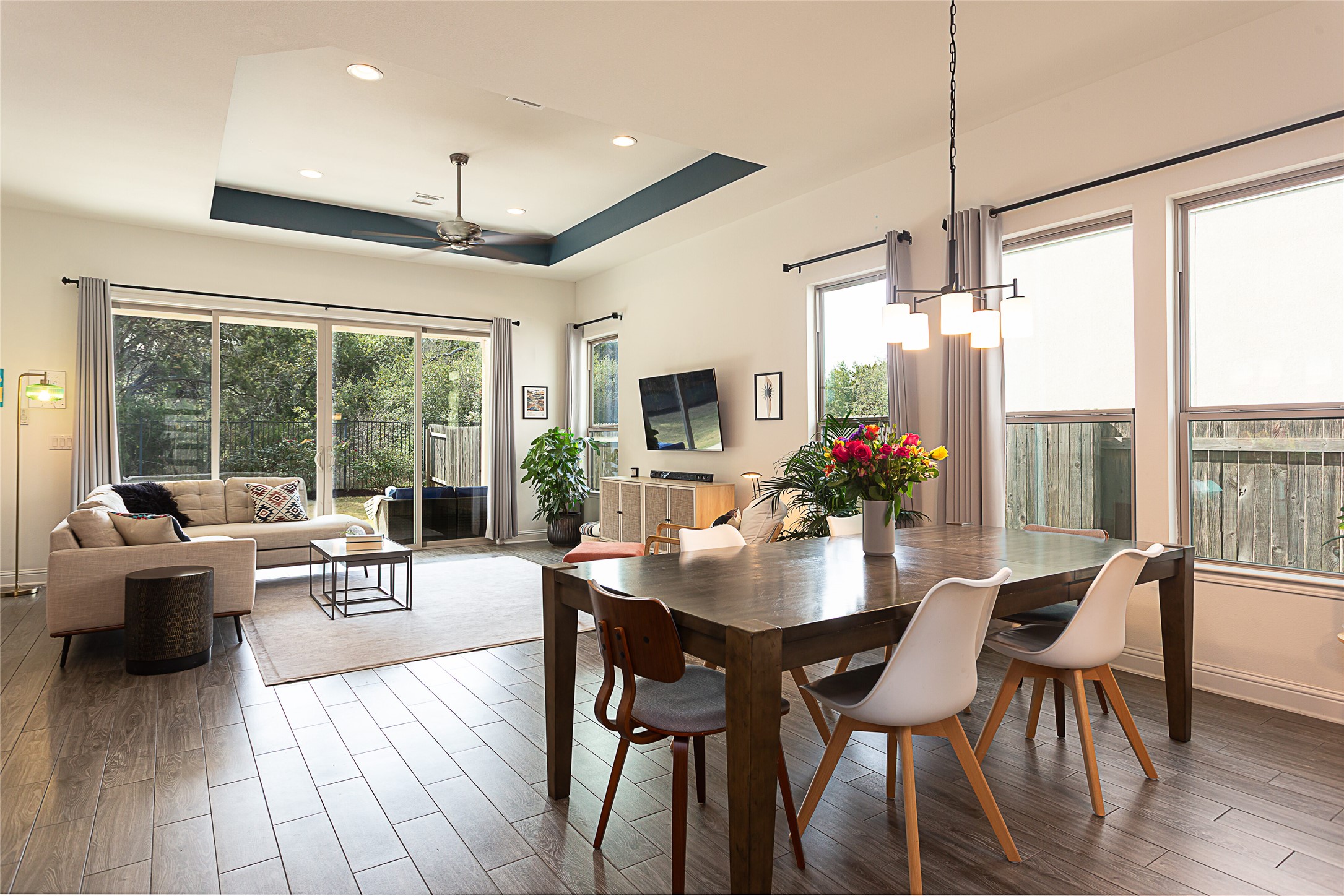 5013 Globe Mallow Drive Austin, TX 78739 - Photo 2 of 40