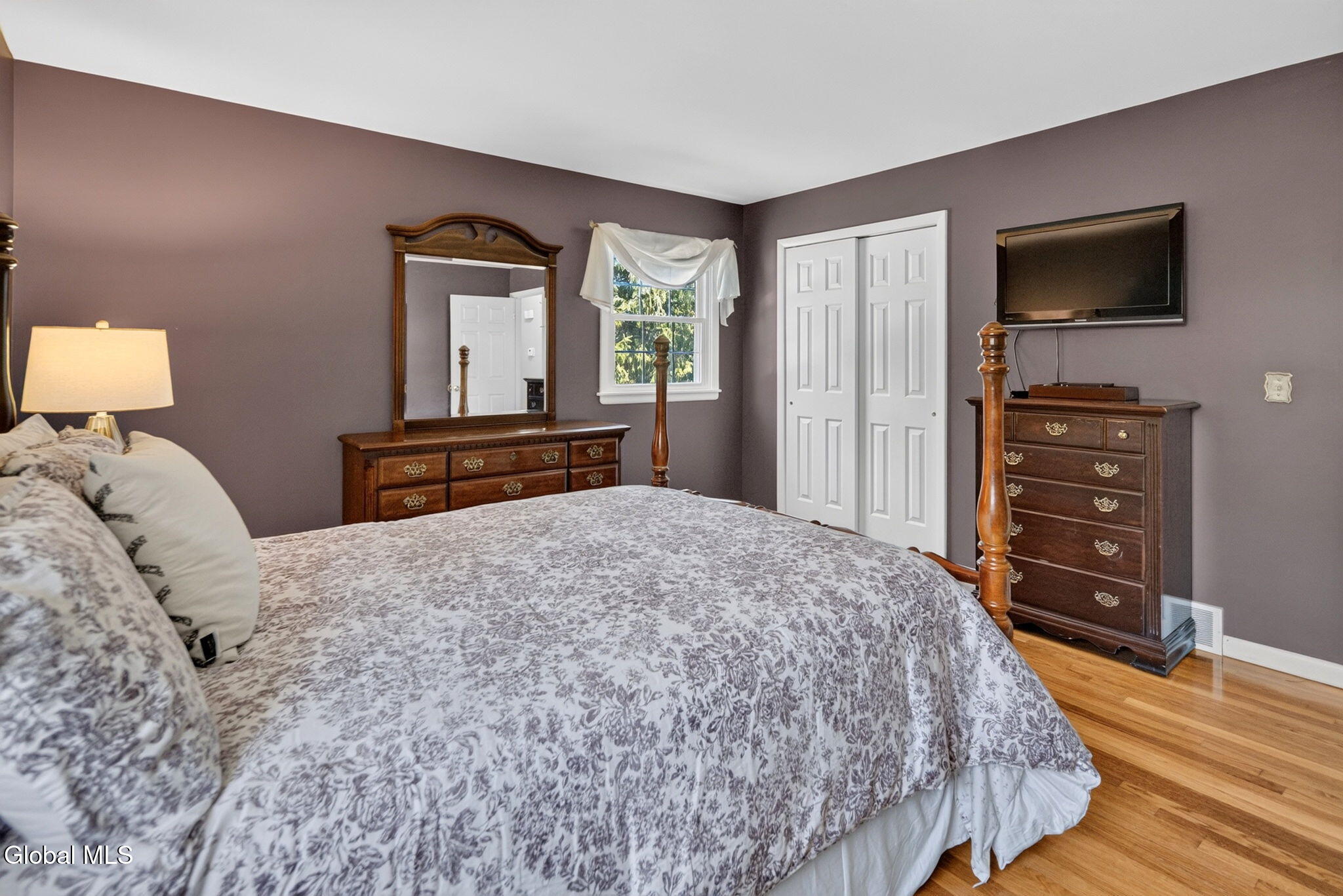 4 Farmingdale Road Colonie, NY 12110 - Photo 18 of 40 18-web-or-mls-017-015_DSC06278