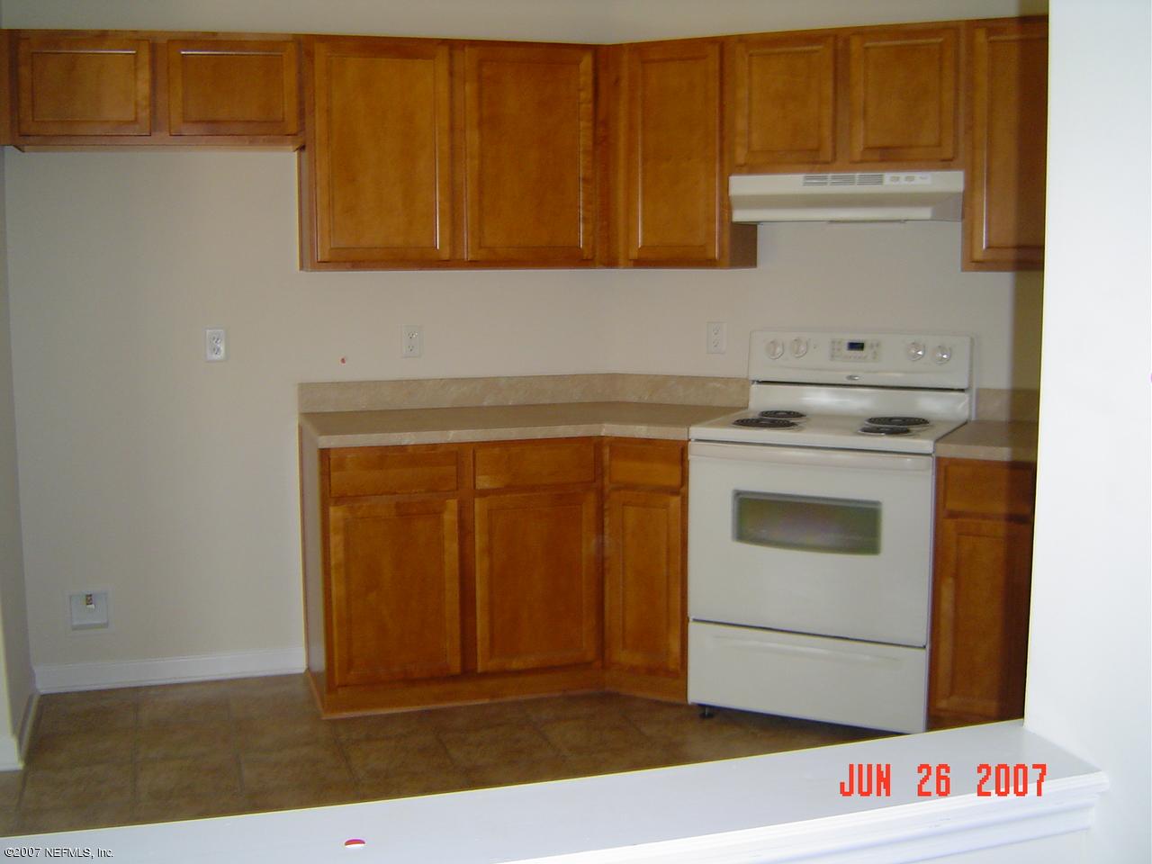 5902 Round Table Road Jacksonville, FL 32254 - Photo 2 of 5 Kitchen