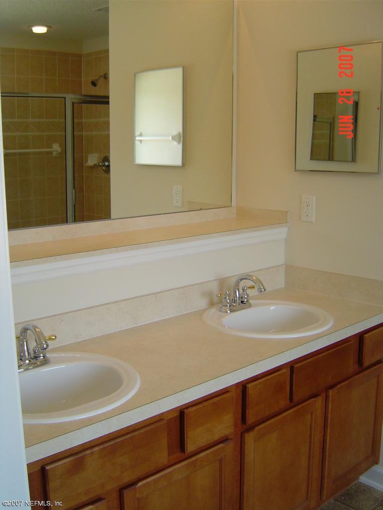 5902 Round Table Road Jacksonville, FL 32254 - Photo 5 of 5 Master Bath